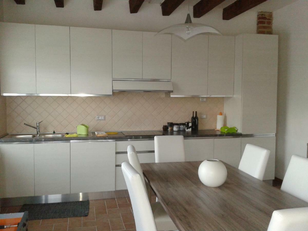 Casa Vacanze Sweet Dreams Agliano Terme Exterior foto